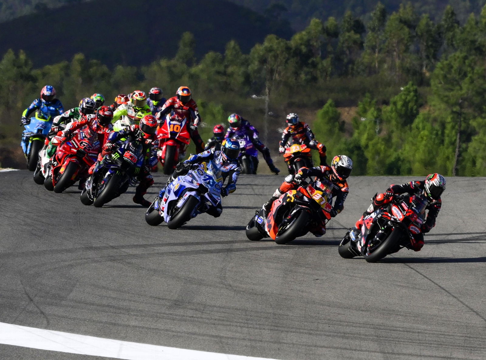 ultimate-motogp-countdown-timer-stay-on-track